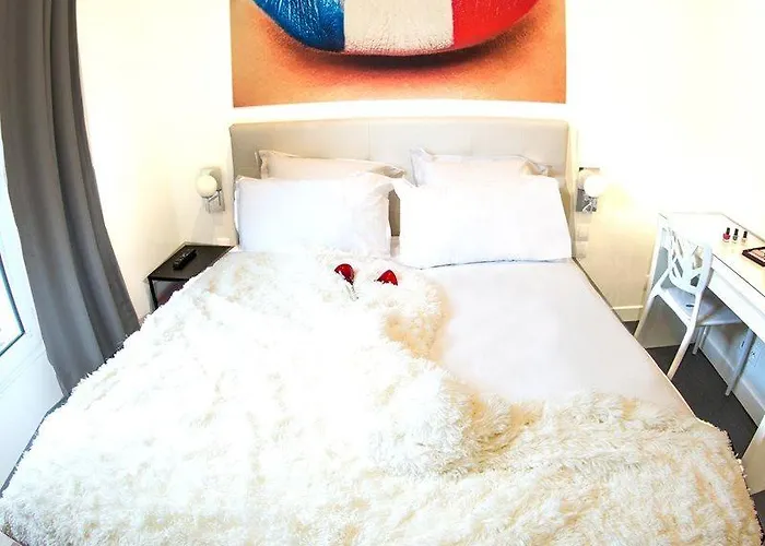 Le Glam's Hotel