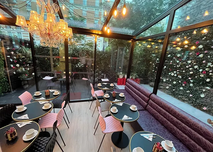 Le Glam's Hotel 3*