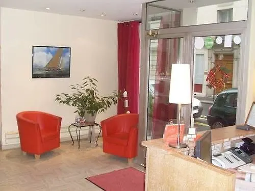 Le Glam's Hotel