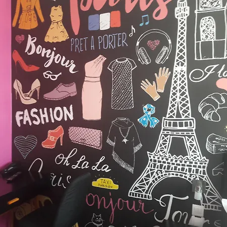 Le Glam's Hotel