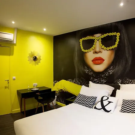 Le Glam's 3* Paříž