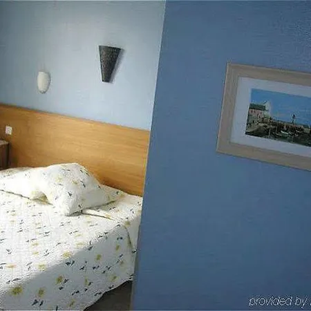 Le Glam's Hotel